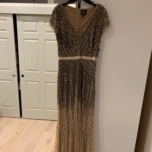 Adrianna Papell Cap sleeve v-neck beaded nude gown - Picture 4 of 8